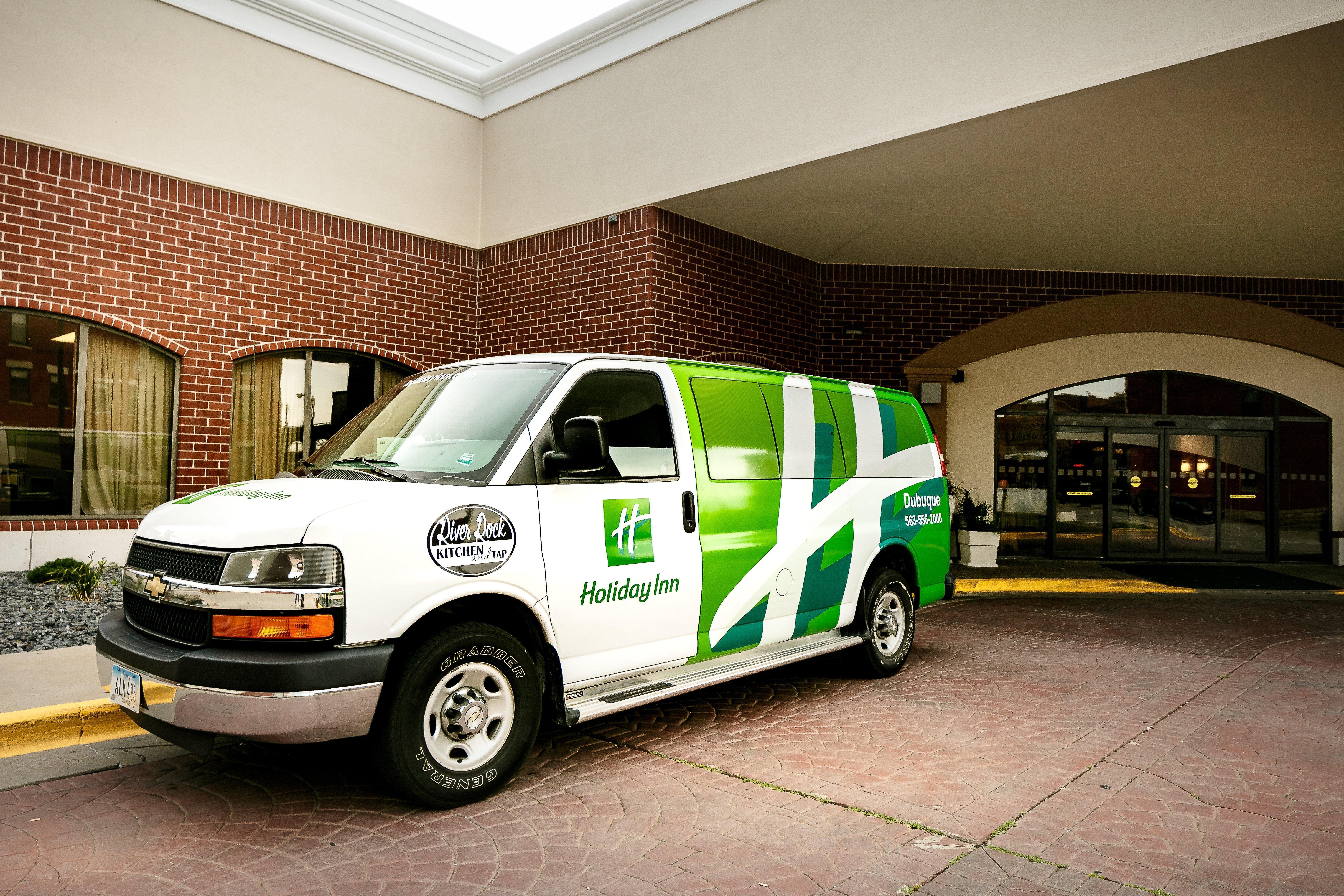 Holiday Inn Dubuque/Galena By Ihg Exteriör bild